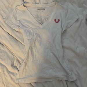 white true religion fitted v neck tee shirt
